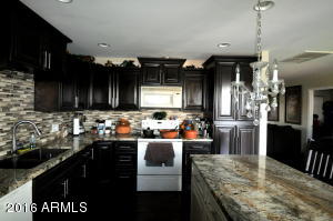4121 W Cavalier Dr, Phoenix, AZ 85019 photo 1