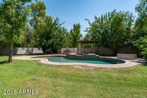 33 W Medlock Dr, Phoenix, AZ 85013 photo 3