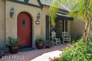 33 W Medlock Dr, Phoenix, AZ 85013 photo 2