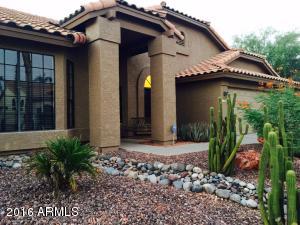 1208 W Iris Dr, Gilbert, AZ 85233 photo 1