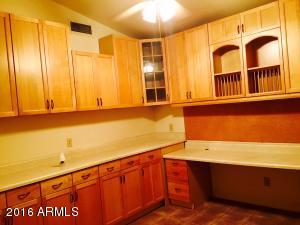 1208 W Iris Dr, Gilbert, AZ 85233 photo 7