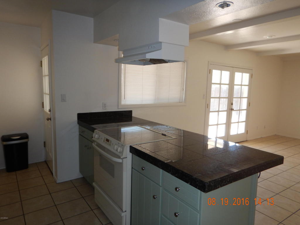 339 E Balboa Dr, Tempe, AZ 85282 photo 5