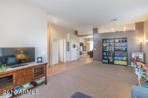 1561 W Chilton Ave, Gilbert, AZ 85233 photo 3
