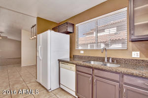 1009 W Cantebria Dr, Gilbert, AZ 85233 photo 10