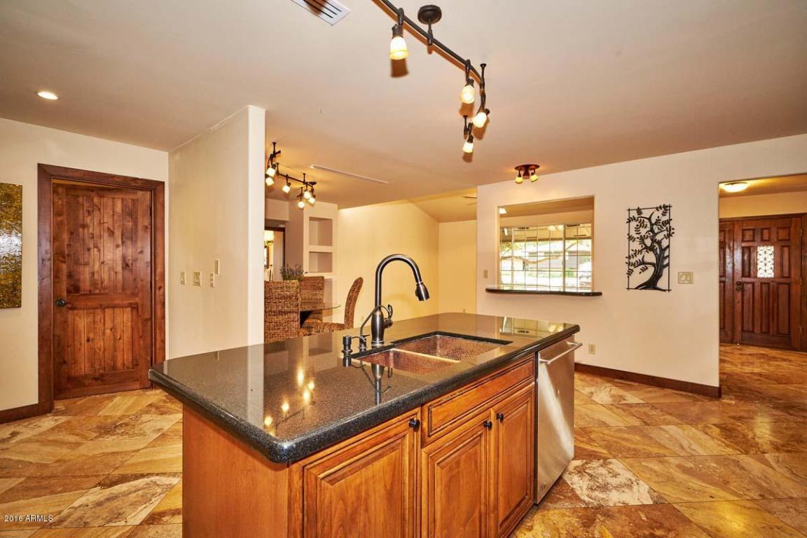 700 E Tremaine Ave, Gilbert, AZ 85234 photo 8