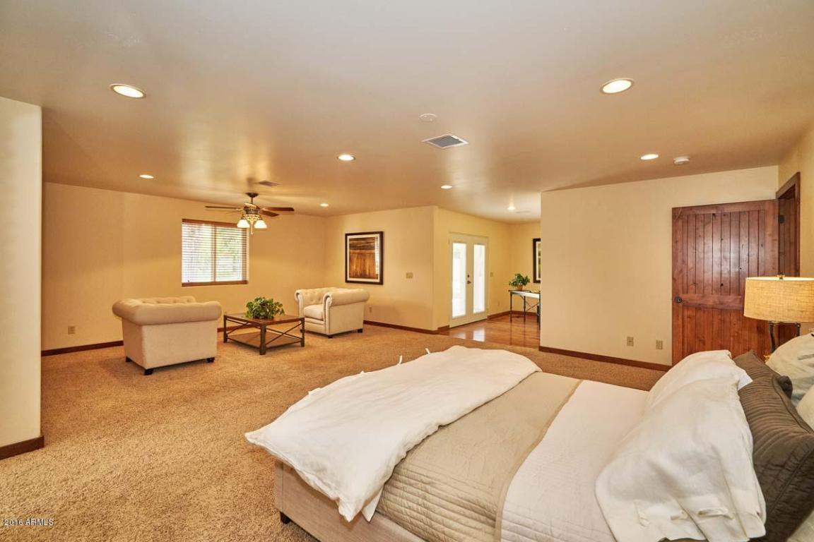 700 E Tremaine Ave, Gilbert, AZ 85234 photo 20
