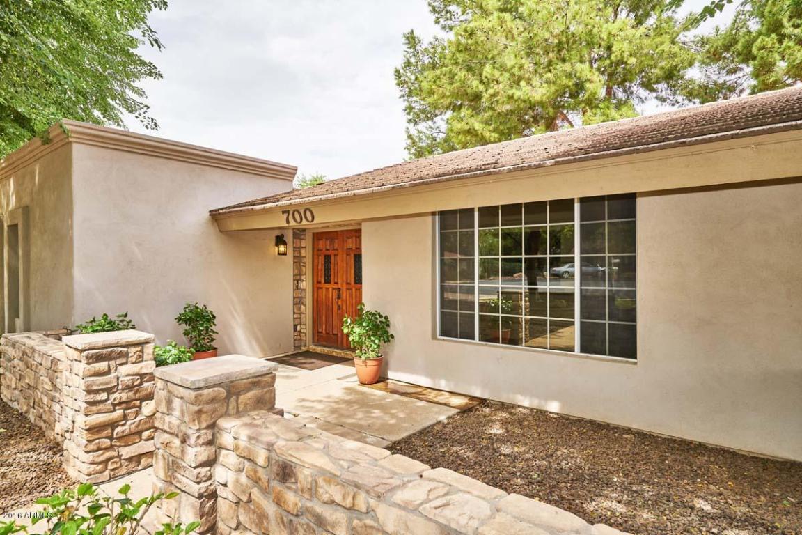 700 E Tremaine Ave, Gilbert, AZ 85234 photo 4