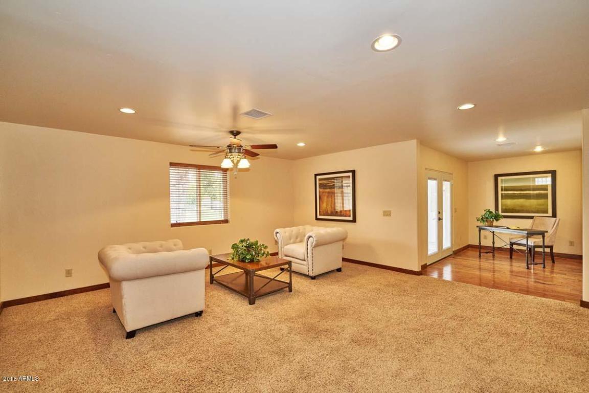 700 E Tremaine Ave, Gilbert, AZ 85234 photo 24