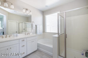 4082 E Mesquite St, Gilbert, AZ 85296 photo 14