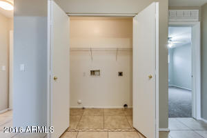 1506 E Sonrisas St, Phoenix, AZ 85040 photo 29