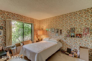 129 Echo Ln, Phoenix, AZ 85020 photo 19