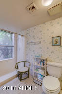 129 Echo Ln, Phoenix, AZ 85020 photo 24