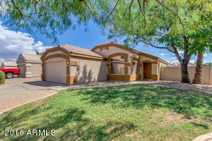 1845 E Palomino Dr, Gilbert, AZ 85296 photo 3