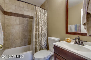 1845 E Palomino Dr, Gilbert, AZ 85296 photo 4
