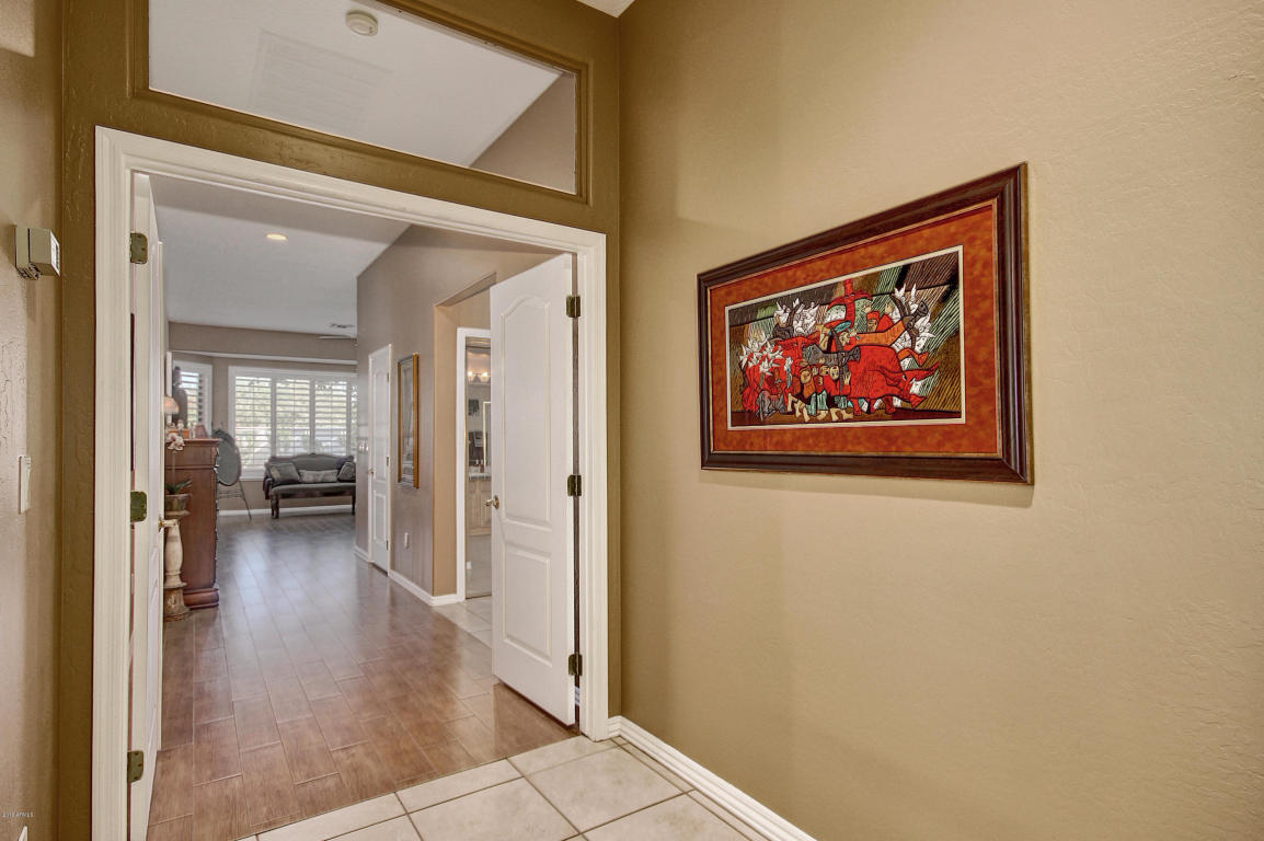 1526 E Catamaran Dr, Gilbert, AZ 85234 photo 16