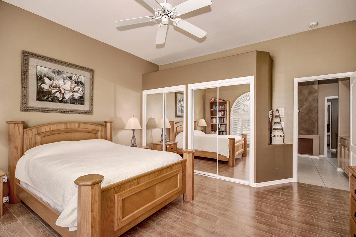 1526 E Catamaran Dr, Gilbert, AZ 85234 photo 26