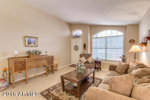 706 N Granite St, Gilbert, AZ 85234 photo 6
