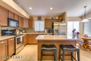 706 N Granite St, Gilbert, AZ 85234 photo 8