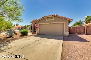 706 N Granite St, Gilbert, AZ 85234 photo 2
