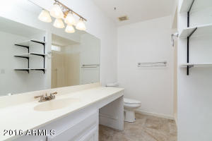 204 W Harvard Ave, Gilbert, AZ 85233 photo 9