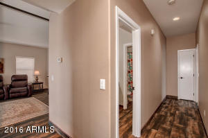 2877 E Cathy Dr, Gilbert, AZ 85296 photo 17
