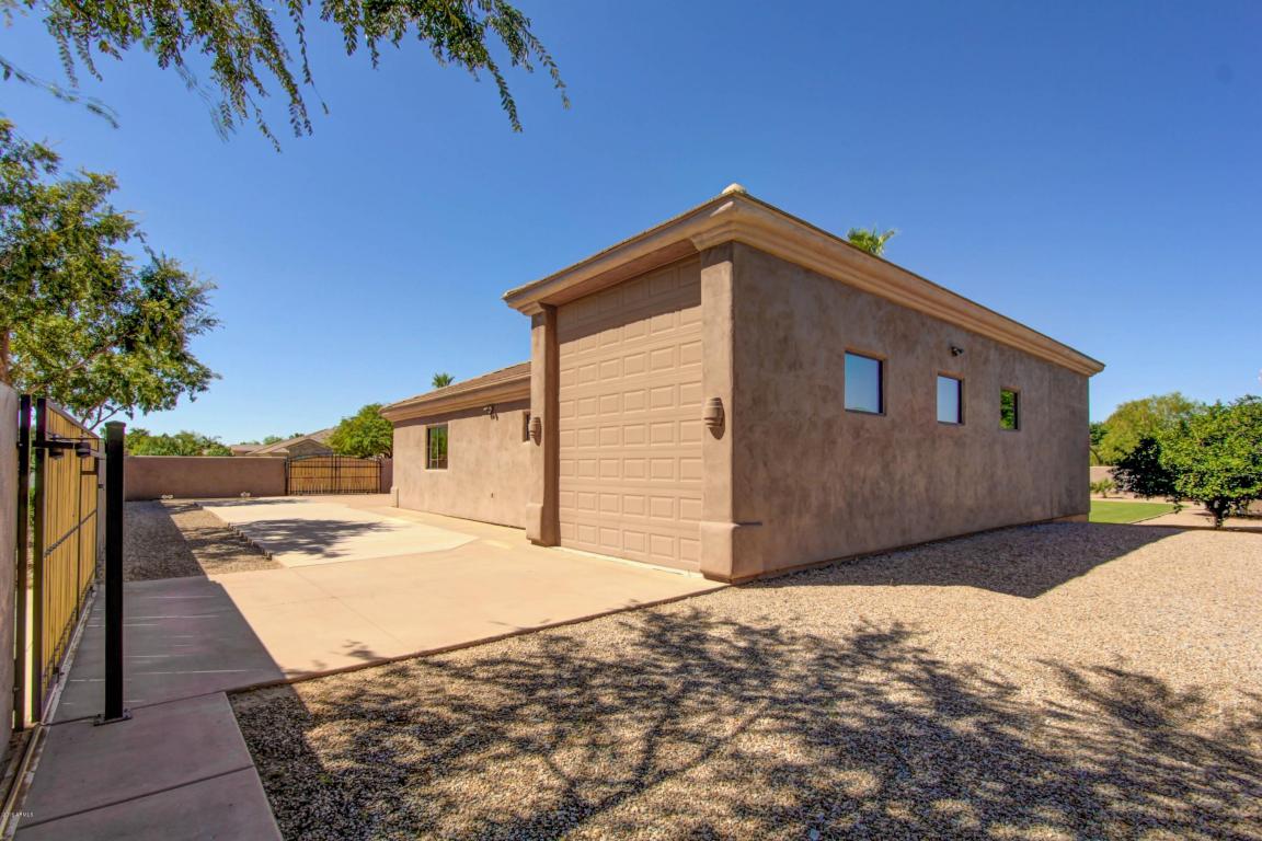 2690 E Vallejo Ct, Gilbert, AZ 85298 photo 33
