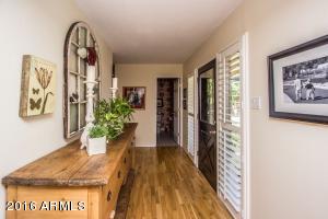 2617 E Turquoise Dr, Phoenix, AZ 85028 photo 4