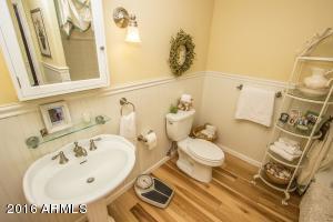 2617 E Turquoise Dr, Phoenix, AZ 85028 photo 14