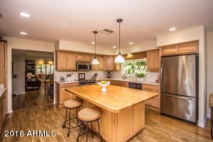 2617 E Turquoise Dr, Phoenix, AZ 85028 photo 7
