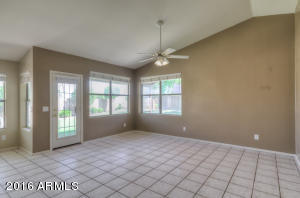 2301 S Peppertree Dr, Gilbert, AZ 85295 photo 12