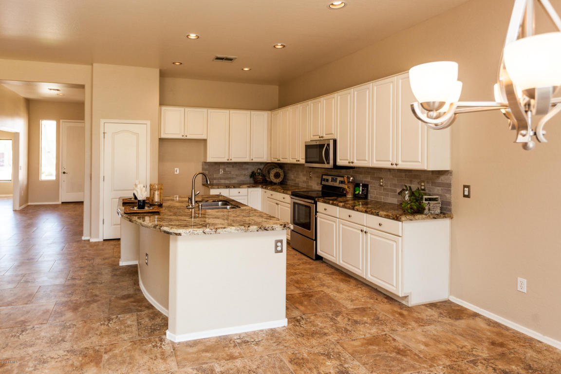 9525 E Meseto Ave, Mesa, AZ 85209 photo 7