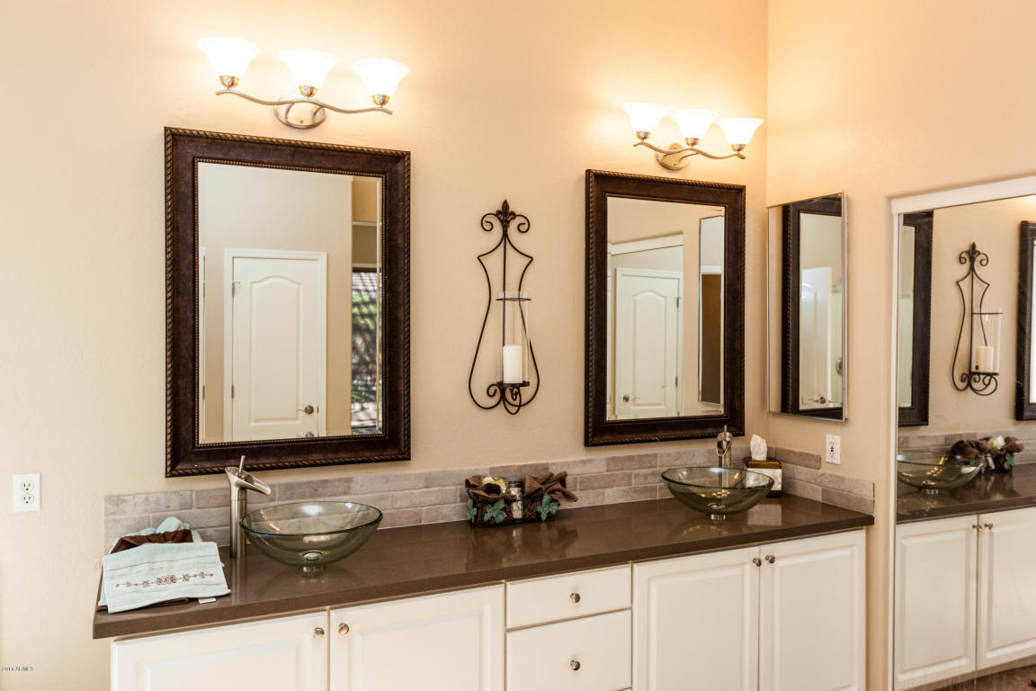 9525 E Meseto Ave, Mesa, AZ 85209 photo 11