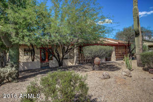 1526 E Griswold Rd, Phoenix, AZ 85020 photo 1