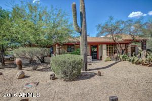 1526 E Griswold Rd, Phoenix, AZ 85020 photo 2