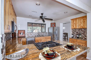 1526 E Griswold Rd, Phoenix, AZ 85020 photo 9