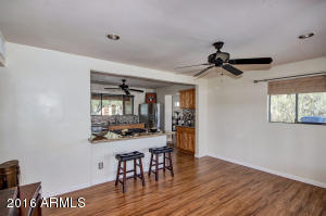 1526 E Griswold Rd, Phoenix, AZ 85020 photo 6