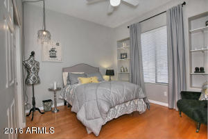1043 E Derby Dr, Tempe, AZ 85284 photo 23