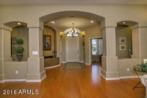 1043 E Derby Dr, Tempe, AZ 85284 photo 3