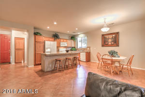 2056 S Edgewater Rd, Mesa, AZ 85209 photo 6