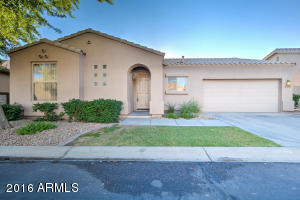 2056 S Edgewater Rd, Mesa, AZ 85209 photo 3