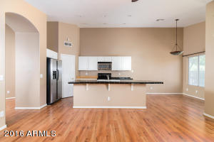 883 N Quail Ln, Gilbert, AZ 85233 photo 9