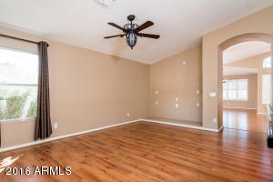 883 N Quail Ln, Gilbert, AZ 85233 photo 11