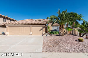 883 N Quail Ln, Gilbert, AZ 85233 photo 1