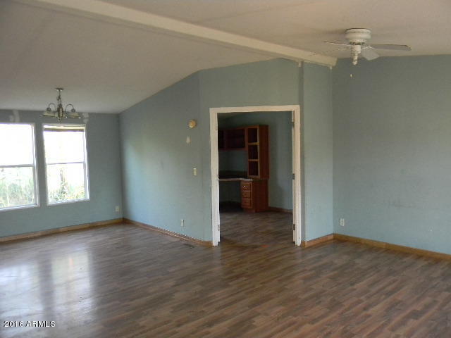1250 S Lawson Dr, Apache Junction, AZ 85120 photo 3