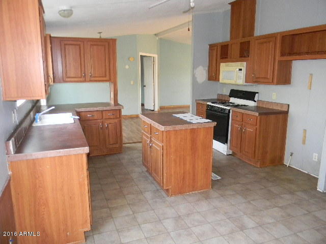 1250 S Lawson Dr, Apache Junction, AZ 85120 photo 5