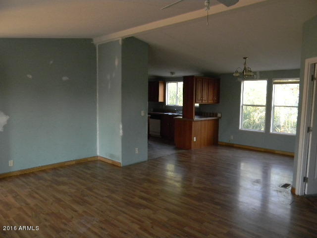 1250 S Lawson Dr, Apache Junction, AZ 85120 photo 4