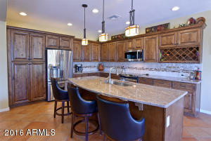 1813 N 165th Ln, Goodyear, AZ 85395 photo 4