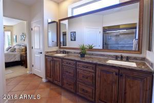 1813 N 165th Ln, Goodyear, AZ 85395 photo 13