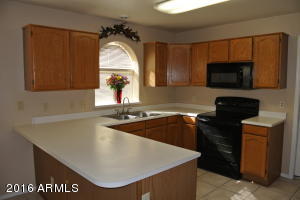 941 W Cantebria Dr, Gilbert, AZ 85233 photo 16