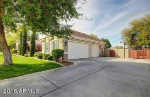 3008 E Vaughn Ave, Gilbert, AZ 85234 photo 8
